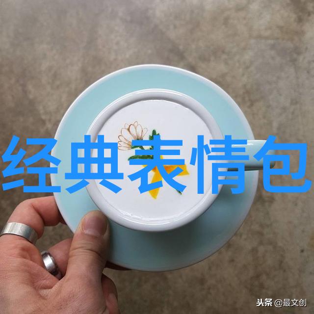 白族的传统节日如泼水节灯会花展会