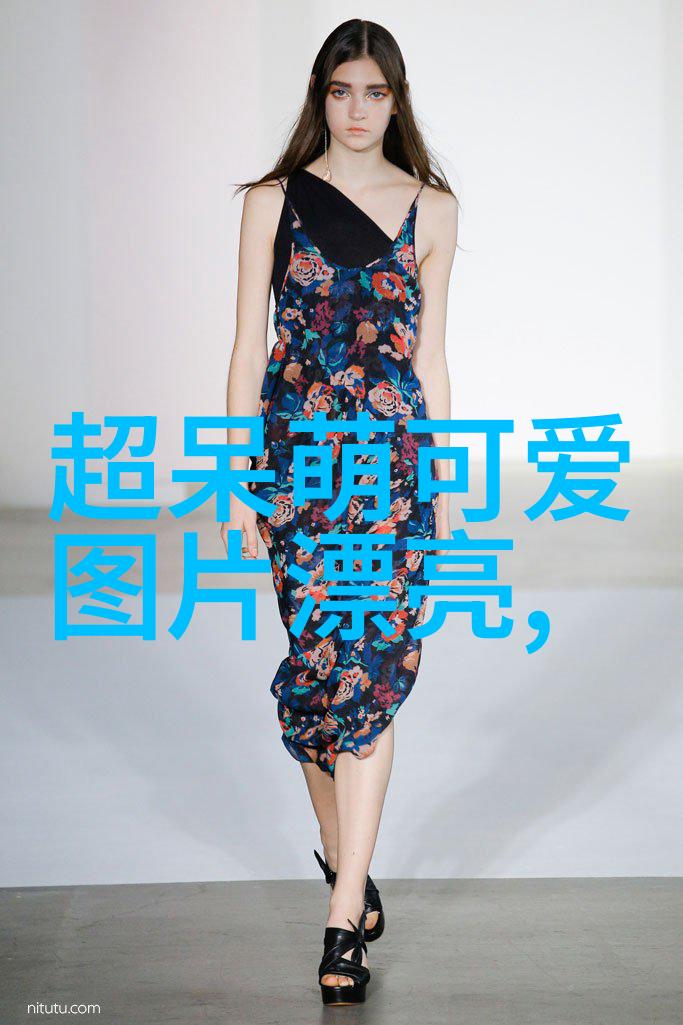 对话设计师他们是如何通过图像塑造我们的情感反应来创造出那些令人心动的卡通角色呢