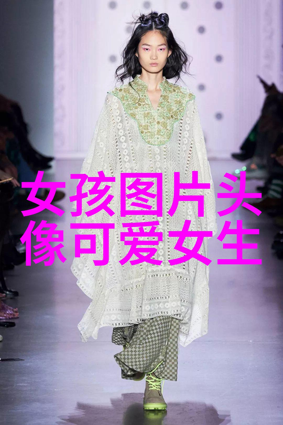 冬日奇遇雪花中的笑声与故事
