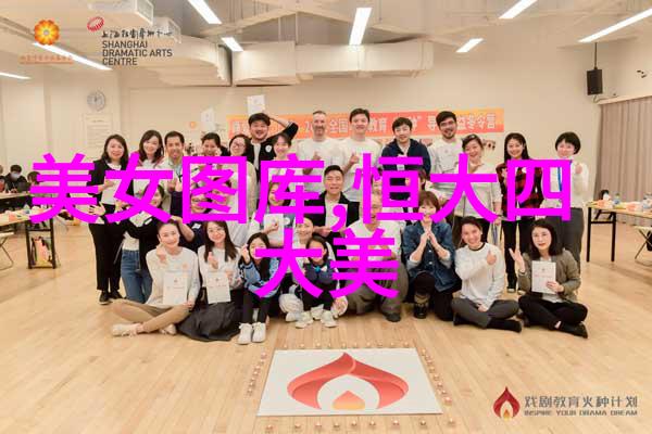 彩绘梦境与灰蒙古调卡通高清图片的反差艺术探索