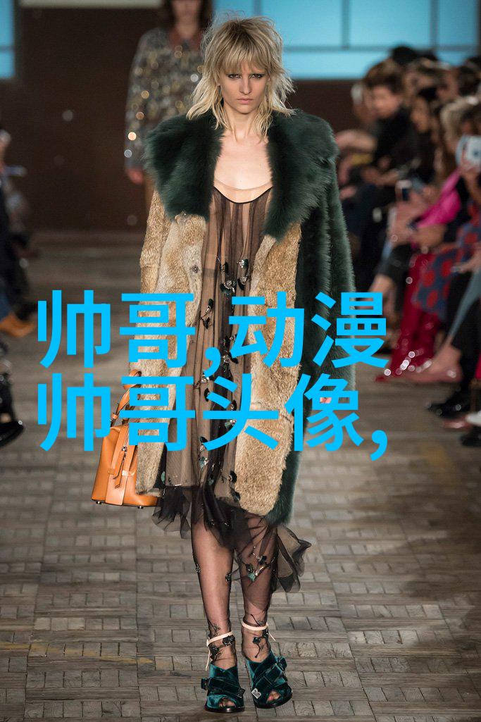女儿变身爸爸的娃娃父亲与女儿之间的逆角色游戏