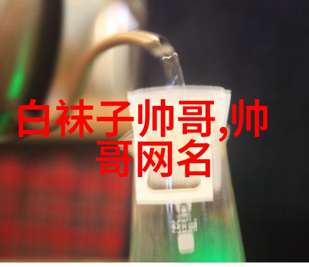 网红小鹿式女友真名何许人也走红秘诀让人瞩目