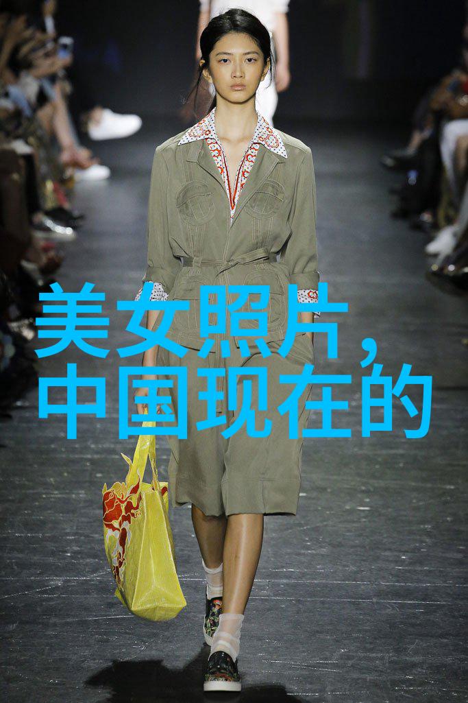 封建糟粕抛弃古老的不合理制度拥抱现代文明