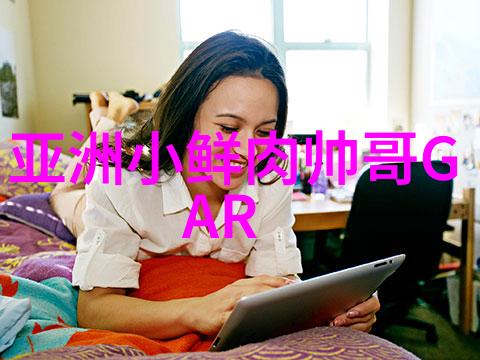 音乐与光影交织美女跳舞的诗意瞬间