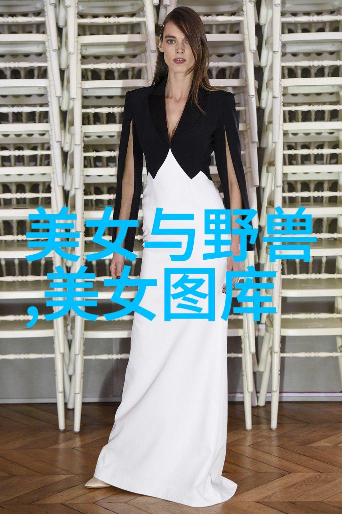 帅哥美女超级魅力男神与绝色艳阳天后人的恋爱故事