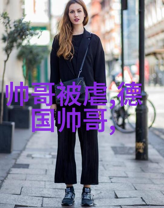 银屏上的恋爱启示录深度剖析最美情侣中文字幕电影的心理层面