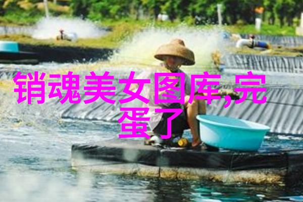 帅哥脱裤子我看他一边打电话一边脱下裤子我几乎没注意到他的表情