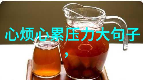 美女图库摄影师的艺术与眼镜蛇的挑战