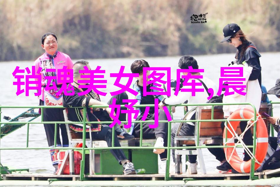 透过镜头看世界映射心灵深处对比原著和真人版贝拉的变化