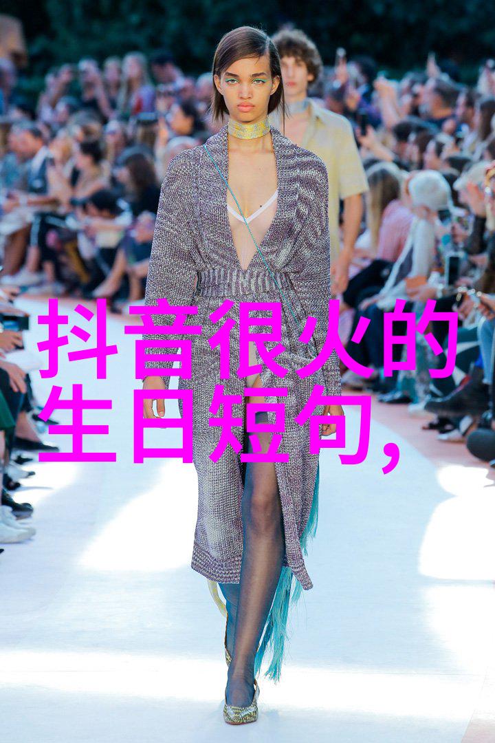 群聊表情包我是怎么从一个无聊的加班日变成表情包达人