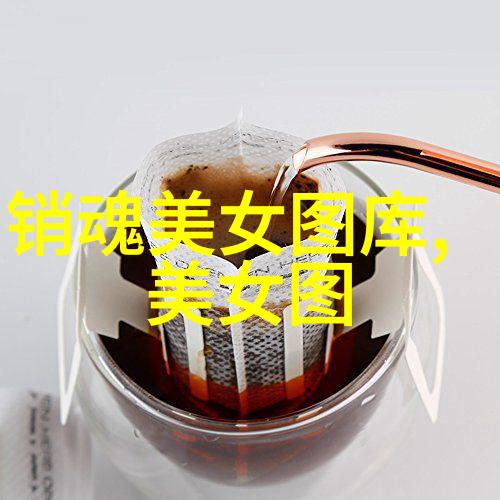 绯目镜框下的梦魇芝麻女孩的影视恐怖探秘