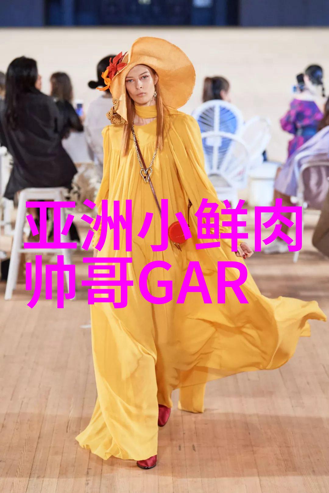 美女放屁我亲眼见证了她那震撼人心的一声大作动