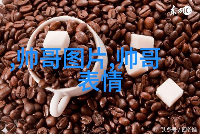 小学学生上学途中遭遇不幸公交车内两个小学生遭包被破坏
