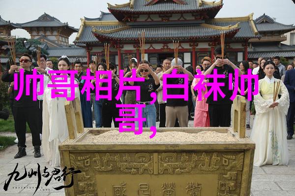 曾经那么喜欢你的我难道不配有感同身受的伤感说说带图片男生版吗