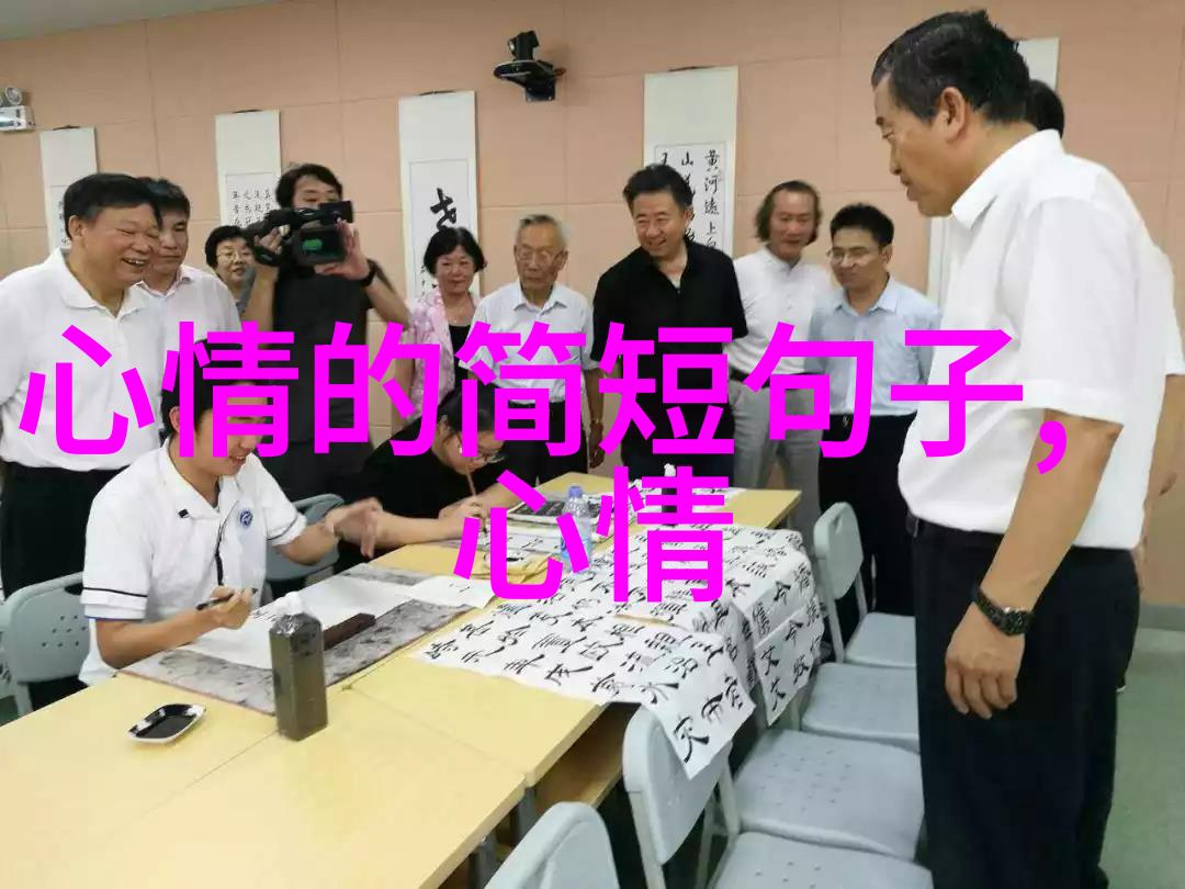张艺兴在使徒行者2大航海演唱会上连续表演23首歌曲他甚至将长沙话融入了马来西亚的风情让现场观众惊叹不