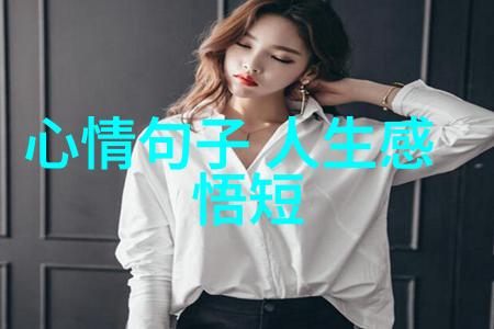 动漫帅哥我就说这个夏天的日常里你看谁更有魅力是那位眼神如星辰般璀璨的少年或是那位笑容甜蜜到让人心跳加